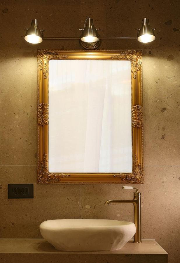 Ares Suites ปลาตาเรีย ภายนอก รูปภาพ