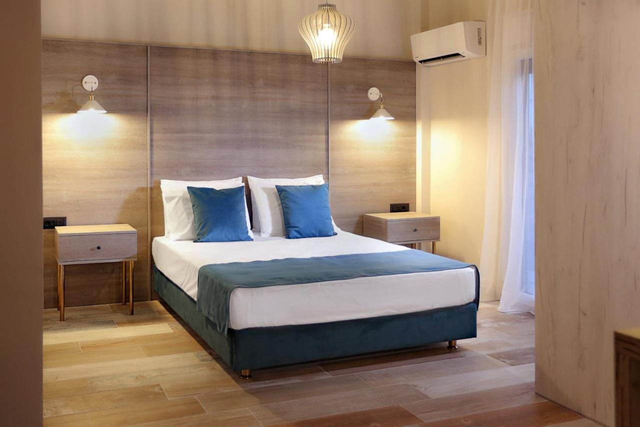 Ares Suites ปลาตาเรีย ภายนอก รูปภาพ